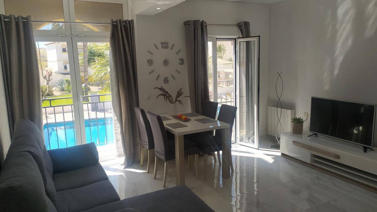 Villamartin Golf Lovers Home ซานมิเกล เด ซาลีนาส ภายนอก รูปภาพ