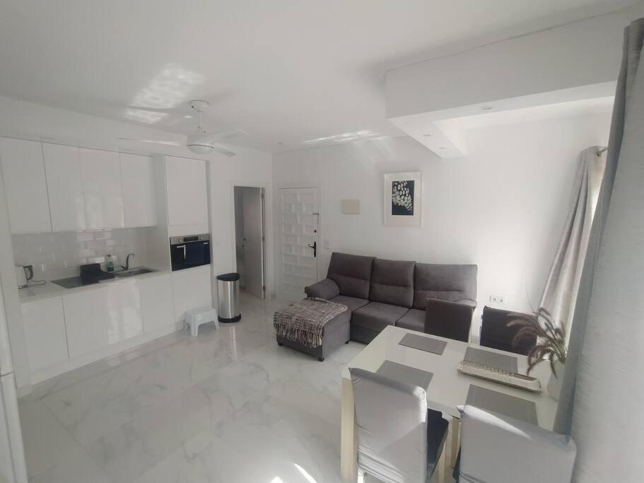 Villamartin Golf Lovers Home ซานมิเกล เด ซาลีนาส ภายนอก รูปภาพ